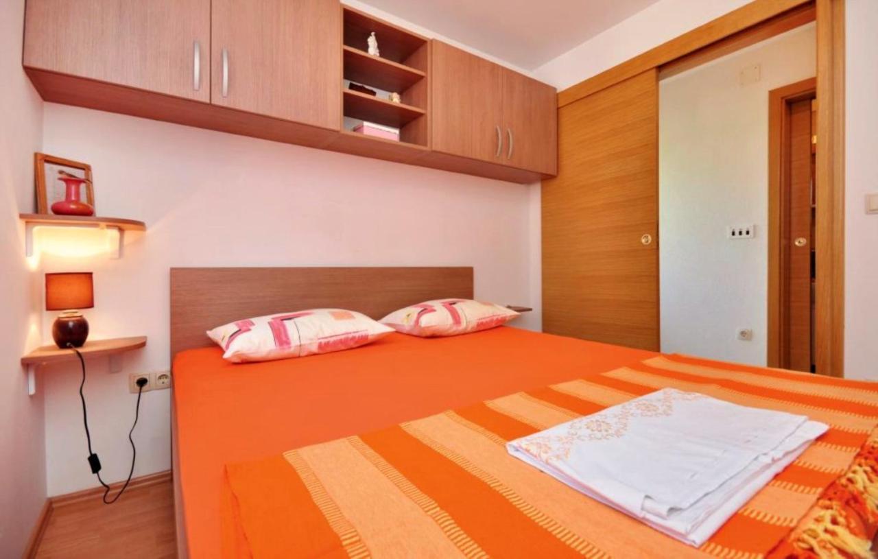 Holiday Home With A Private Pool Podspilje  Extérieur photo