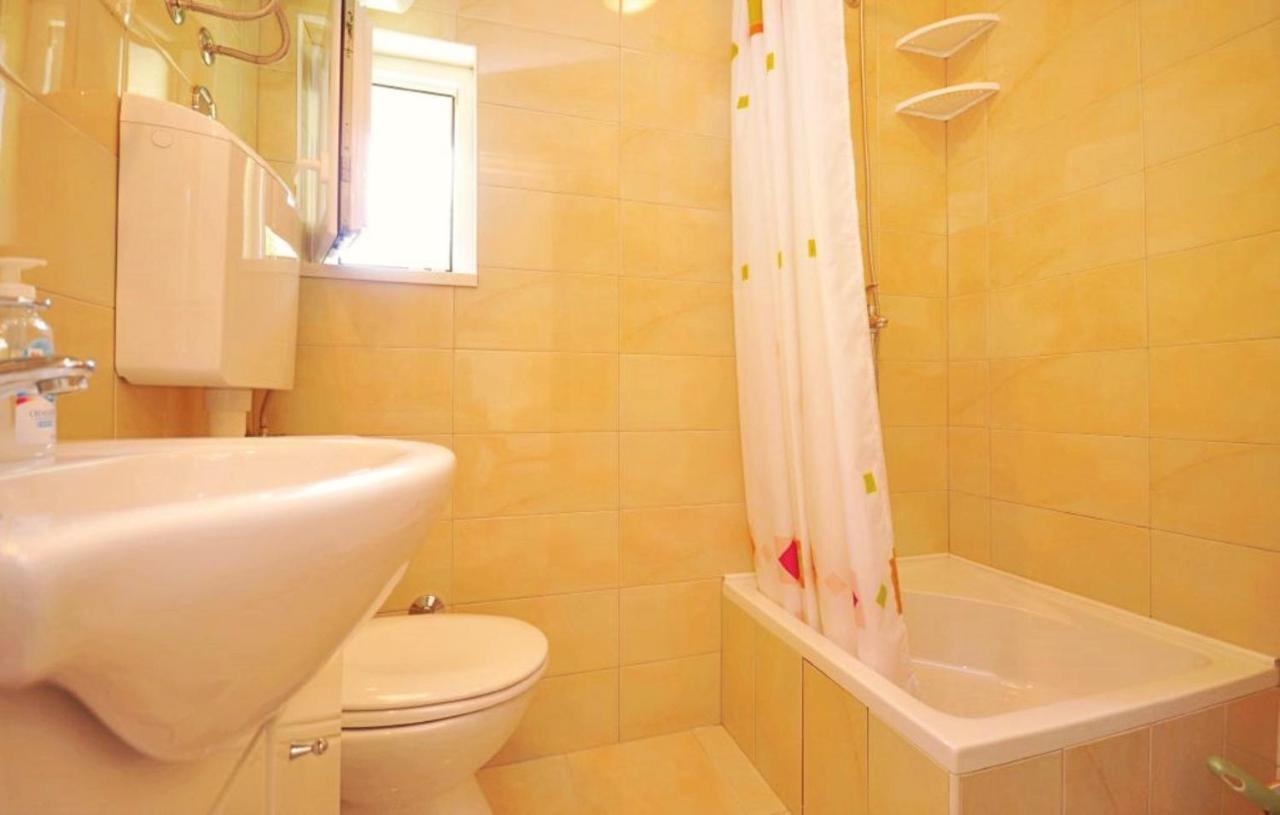 Holiday Home With A Private Pool Podspilje  Extérieur photo