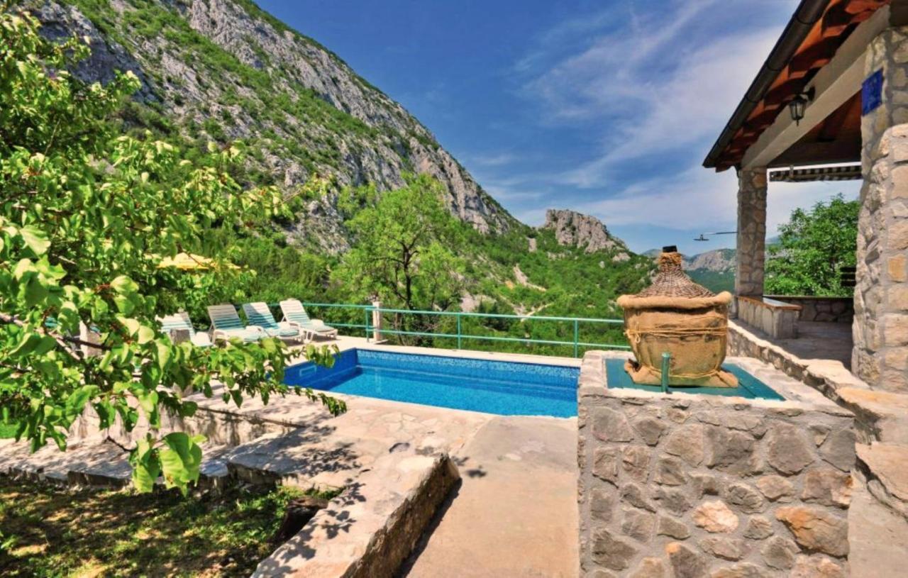 Holiday Home With A Private Pool Podspilje  Extérieur photo