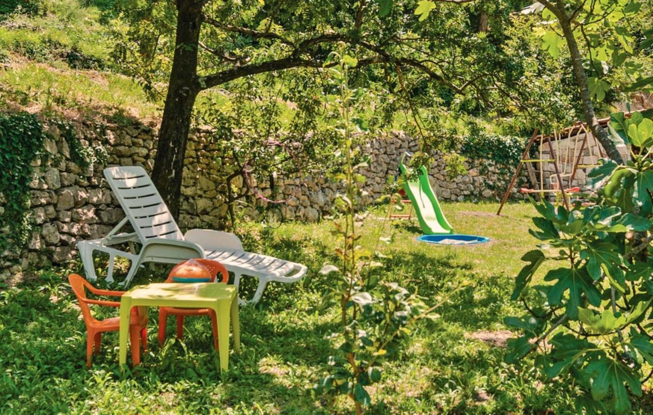 Holiday Home With A Private Pool Podspilje  Extérieur photo